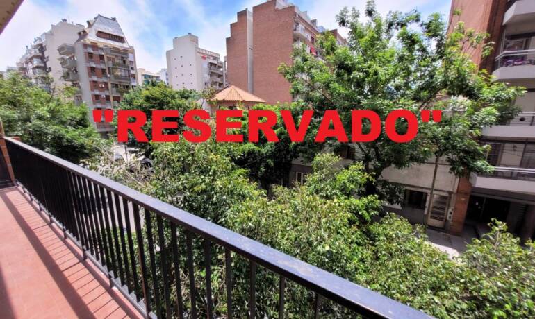 Av. Eva Perón 1500