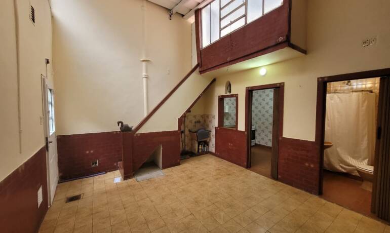 Víctor Martínez 1300